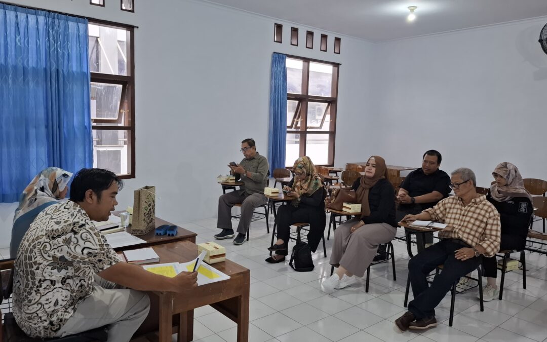 Rapat Dosen Awal Semester Ganjil Tahun Akademik 2023/2024 : Membangun Semangat dan Mengapresiasi Dedikasi!